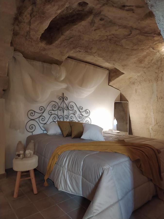 Palazzo Lombardi Cave & Suite 马泰拉 外观 照片